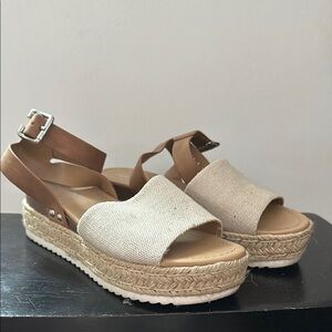 Women's Cream and Tan Espadrille Sandals